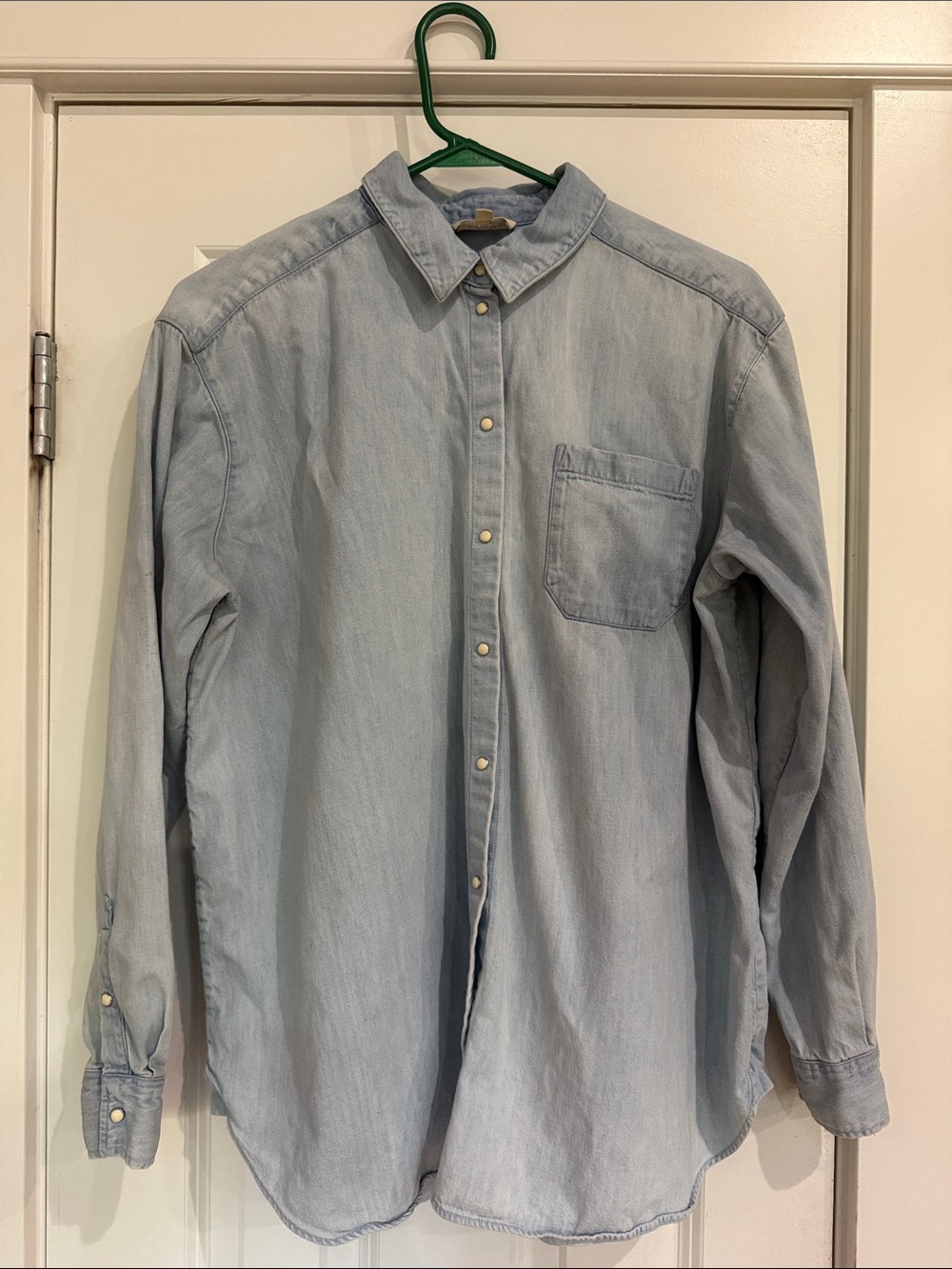 Sezane Max shirt in Chambray (light blue) size 38